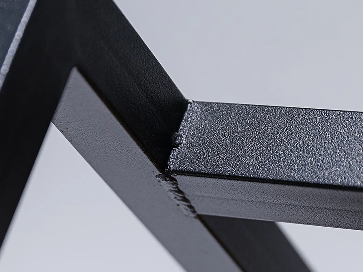 Close-up of the base of the bread rack