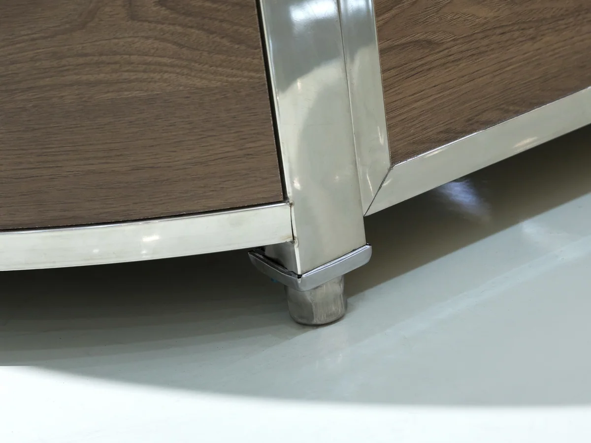 Close-up of the divided stainless sections in the island deck